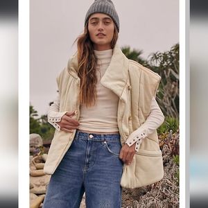 Free People Roll with Us oversized puffer vest size XS NWT